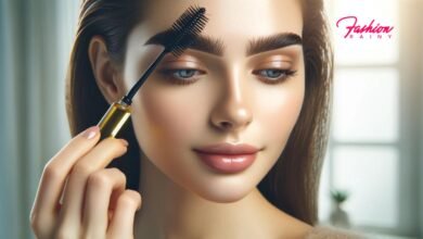 Applying Castor Oil to Eyebrows for Thicker Brows